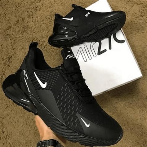 tenis preto masculino nike